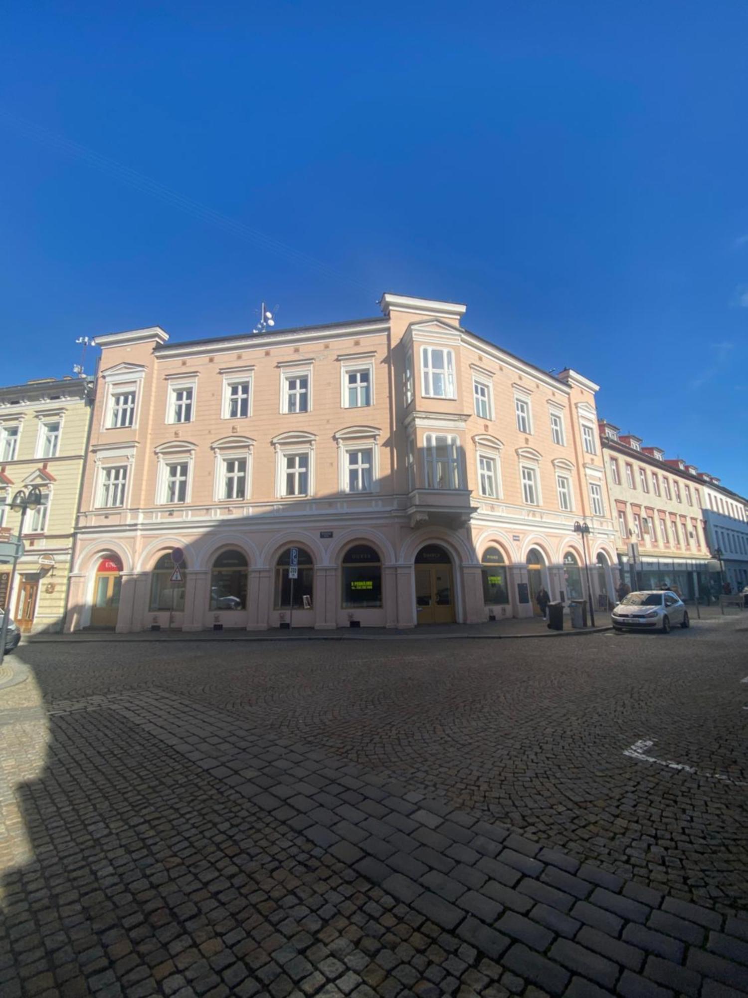Apartman Palackeho Tábor Buitenkant foto